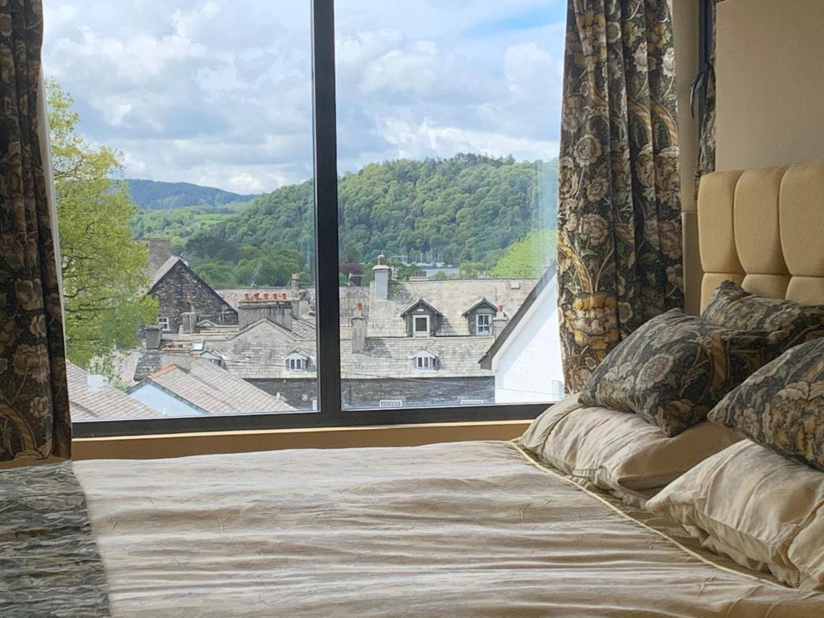 The Penthouse Bowness Luxury Loft Jacuzzi Bath & Complimentary Lakeview Spa Membership Exterior photo